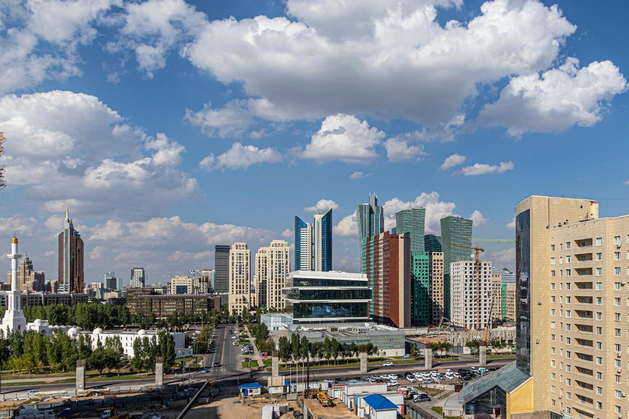 новая в самом центре города Nur-Sultan (Astana)